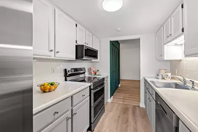 51 Melrose St #2D, Melrose, MA 02176 - Photo 15