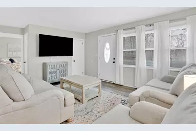 130 Fieldston St, Springfield, MA 01119 - Photo 11