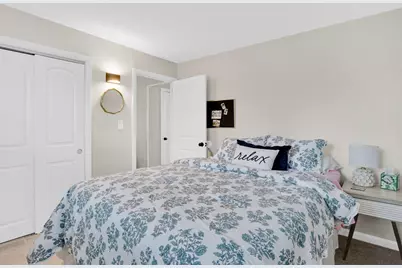 130 Fieldston St, Springfield, MA 01119 - Photo 17