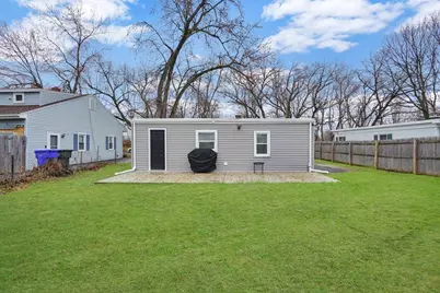 130 Fieldston St, Springfield, MA 01119 - Photo 25