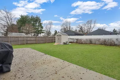 130 Fieldston St, Springfield, MA 01119 - Photo 27