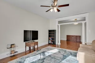 114 Fenway, Boston, MA 02115 - Photo 15