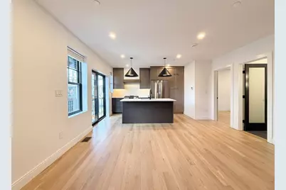 99 5th St #U2, Cambridge, MA 02141 - Photo 5