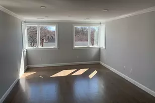 1400 Centre St, Boston, MA 02131 - Photo 11
