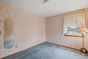 10 Deluca Rd, Milford, MA 01757 - Photo 27