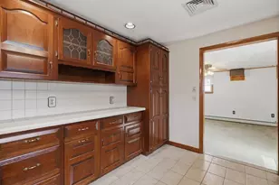 10 Deluca Rd, Milford, MA 01757 - Photo 15