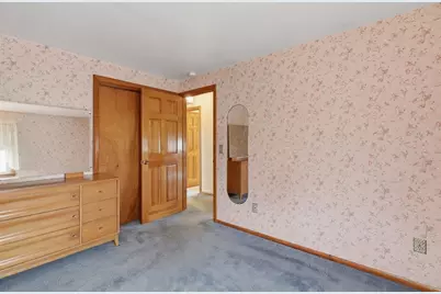 10 Deluca Road, Milford, MA 01757 - Photo 29