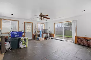 10 Deluca Rd, Milford, MA 01757 - Photo 33