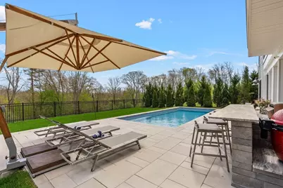 9 Manor Way, Cohasset, MA 02025 - Photo 3