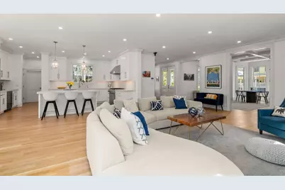 15 Sterling St, Newton, MA 02465 - Photo 7