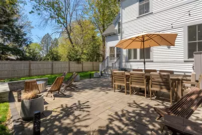 15 Sterling St, Newton, MA 02465 - Photo 33