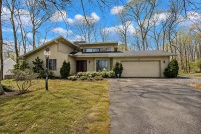 60 Redwood Cir, Mashpee, MA 02649 - Photo 1