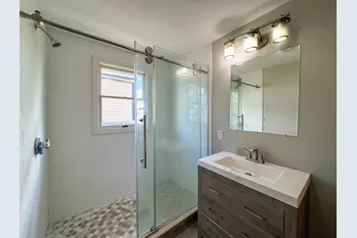 123-125 Laurel St, Malden, MA 02148 - Photo 29