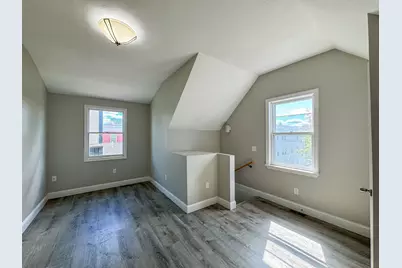 123-125 Laurel St, Malden, MA 02148 - Photo 33