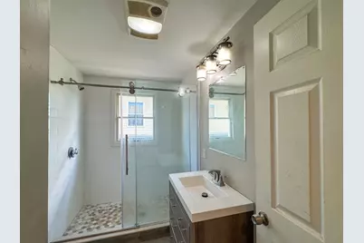 123-125 Laurel St, Malden, MA 02148 - Photo 31