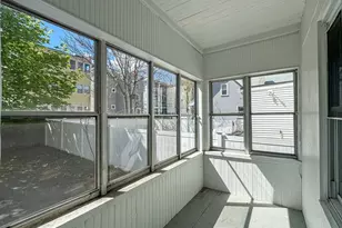123-125 Laurel St, Malden, MA 02148 - Photo 7