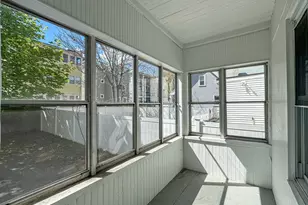 123-125 Laurel St, Malden, MA 02148 - Photo 7