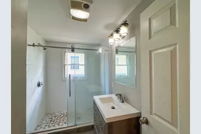 123-125 Laurel St, Malden, MA 02148 - Photo 31