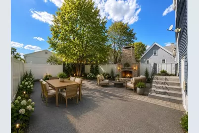 123-125 Laurel St, Malden, MA 02148 - Photo 3