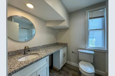 123-125 Laurel St, Malden, MA 02148 - Photo 17