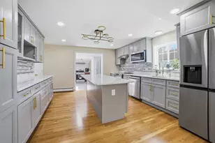 11 Hampton St, Auburn, MA 01501 - Photo 9