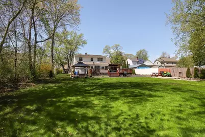 11 Hampton St, Auburn, MA 01501 - Photo 23