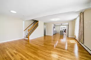 11 Hampton St, Auburn, MA 01501 - Photo 5