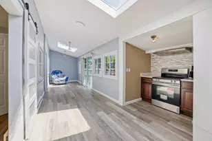 11 Hampton St, Auburn, MA 01501 - Photo 15