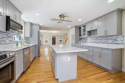 11 Hampton St, Auburn, MA 01501 - Photo 11