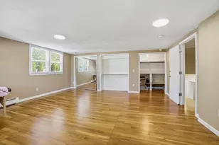 11 Hampton St, Auburn, MA 01501 - Photo 27