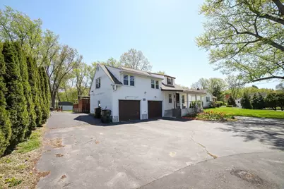 11 Hampton St, Auburn, MA 01501 - Photo 3