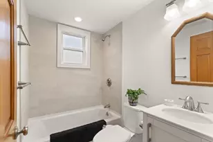 4 Strout Ave, Lynnfield, MA 01940 - Photo 31