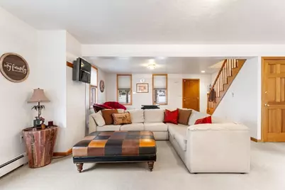 88 Rockland Street, Boston, MA 02132 - Photo 7