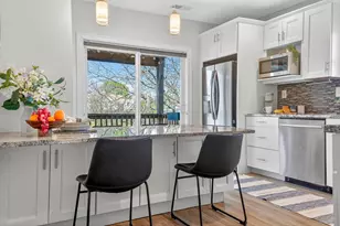 614 Bennington St, Boston, MA 02128 - Photo 9