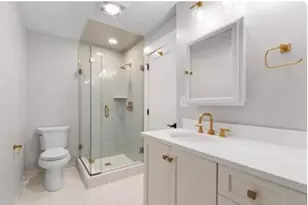 301 N, Wakefield, MA 01880 - Photo 5
