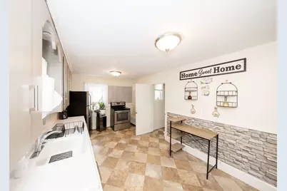 217 W Main St, Dudley, MA 01571 - Photo 17