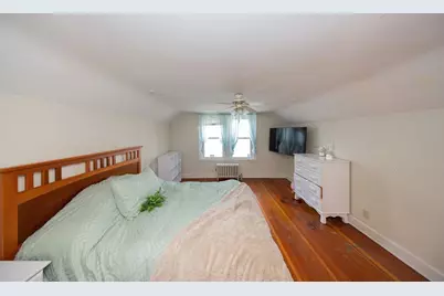 217 W Main St, Dudley, MA 01571 - Photo 27