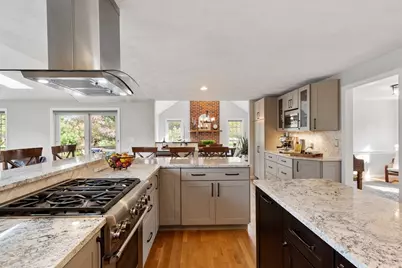 2 Greenbrier Drive, Westford, MA 01886 - Photo 7