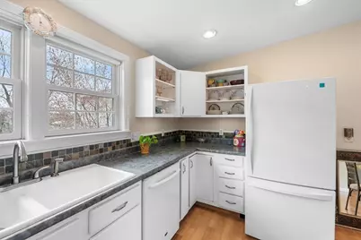 63 Ellerton St, Revere, MA 02151 - Photo 19