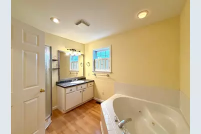 63 Ellerton St, Revere, MA 02151 - Photo 31