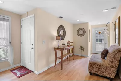 63 Ellerton St, Revere, MA 02151 - Photo 5