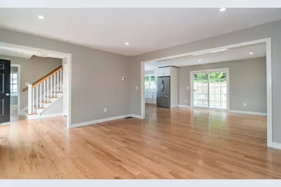 41 Martin Rd., Douglas, MA 01516 - Photo 5