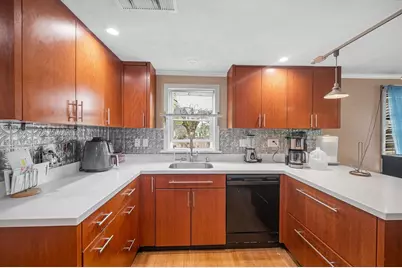 20 Fairmount St, Randolph, MA 02368 - Photo 11