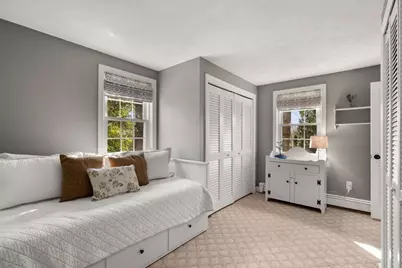 22 Crest Rd, Framingham, MA 01702 - Photo 15