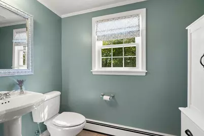 22 Crest Rd, Framingham, MA 01702 - Photo 19