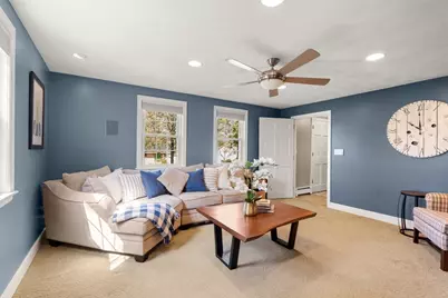 22 Crest Rd, Framingham, MA 01702 - Photo 17