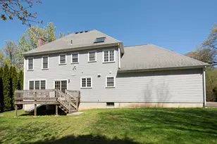 28 Rosedale Ave, Shrewsbury, MA 01545 - Photo 5