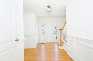 28 Rosedale Ave, Shrewsbury, MA 01545 - Photo 9