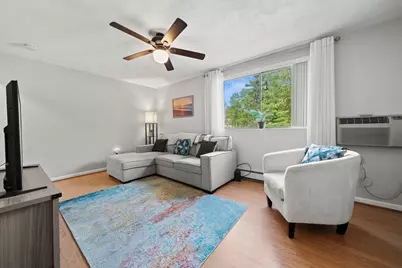295 Main St #15, Reading, MA 01867 - Photo 1