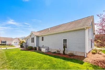 20 Harmony Crossing, East Bridgewater, MA 02333 - Photo 7